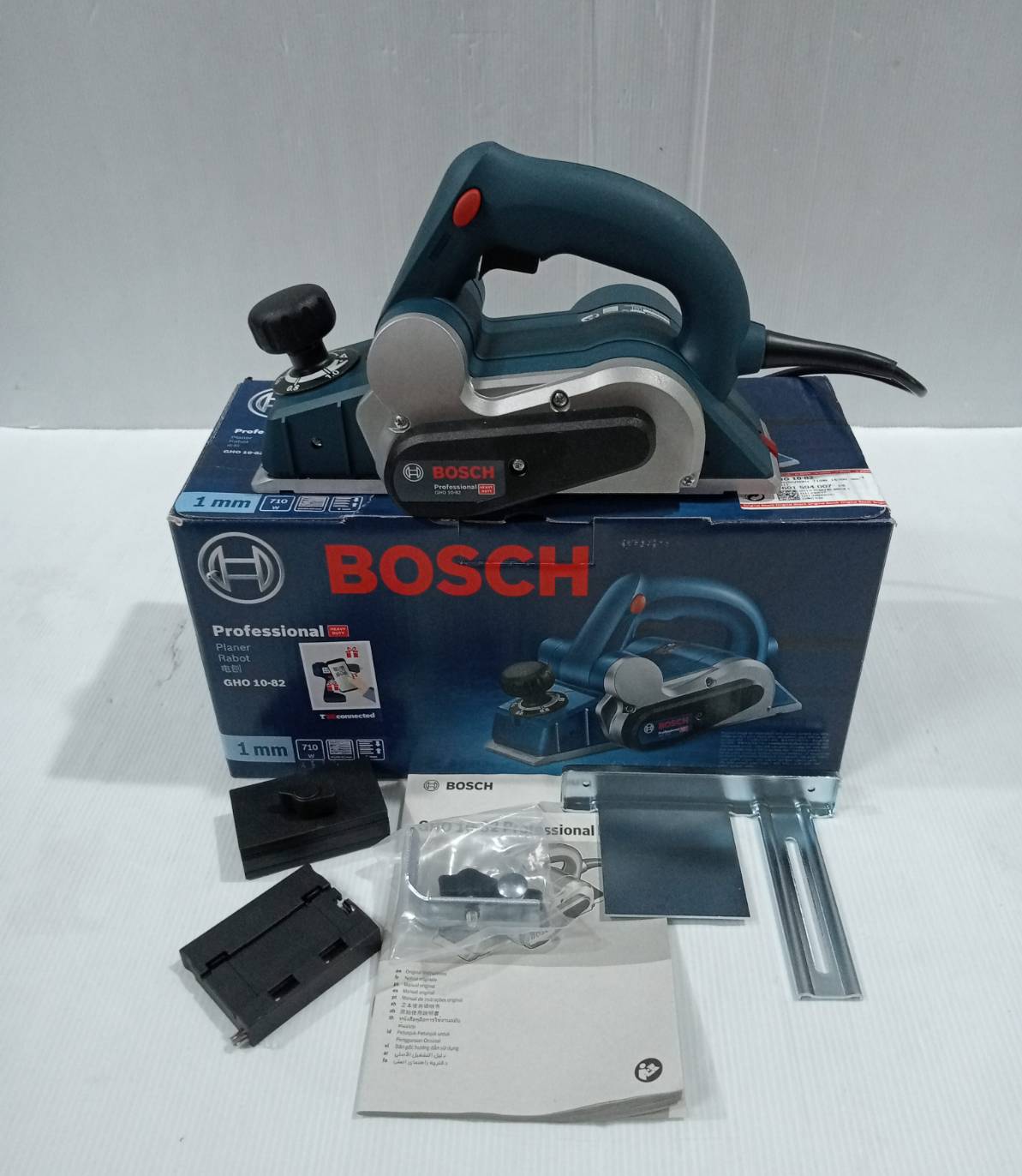 กบ3" GHO10-82 BOSCH 0601594007