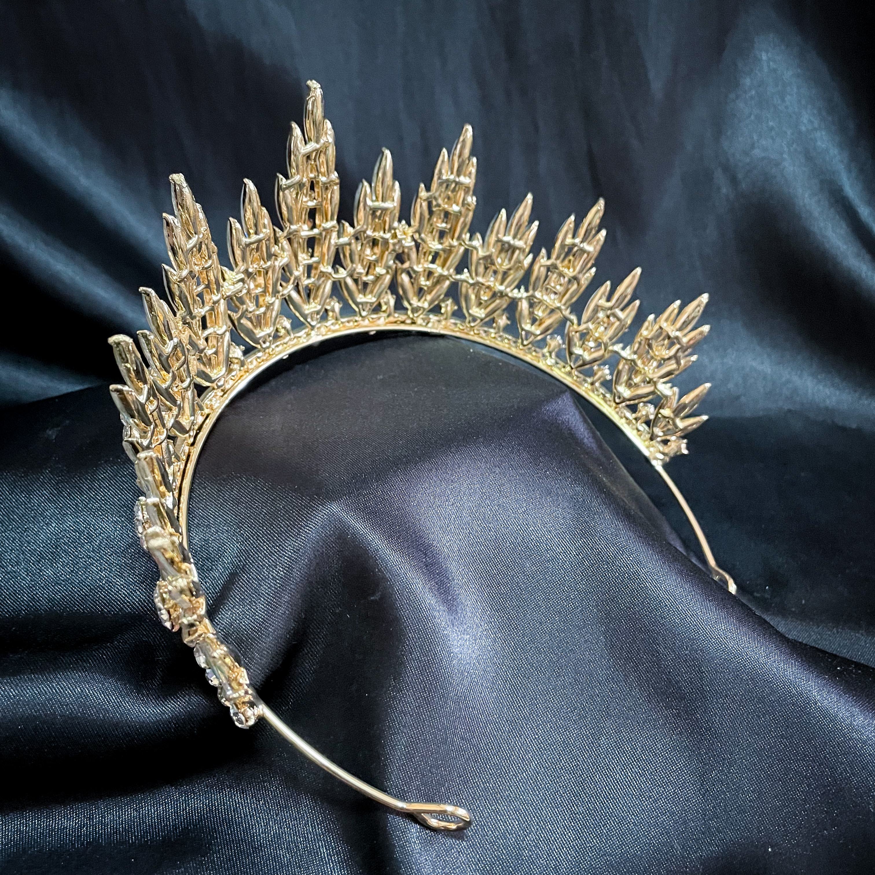 (พร้อมส่ง) เทียร่า 320 สีรุ้ง มงกุฎนางงาม มงกุฎเจ้าหญิง งานสวย ปราณีต QCเพชรทุกเม็ด สินค้าพร้อมส่งจากไทย