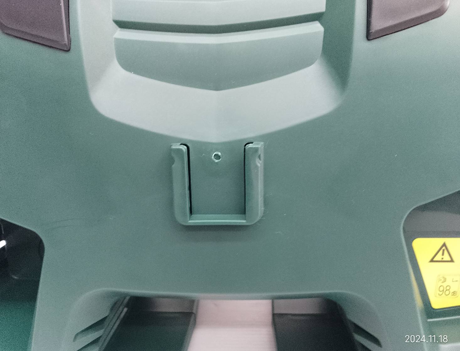 เครื่องฉีดน้ำแรงดันสูง EASYAQUATAK110 BOSCH