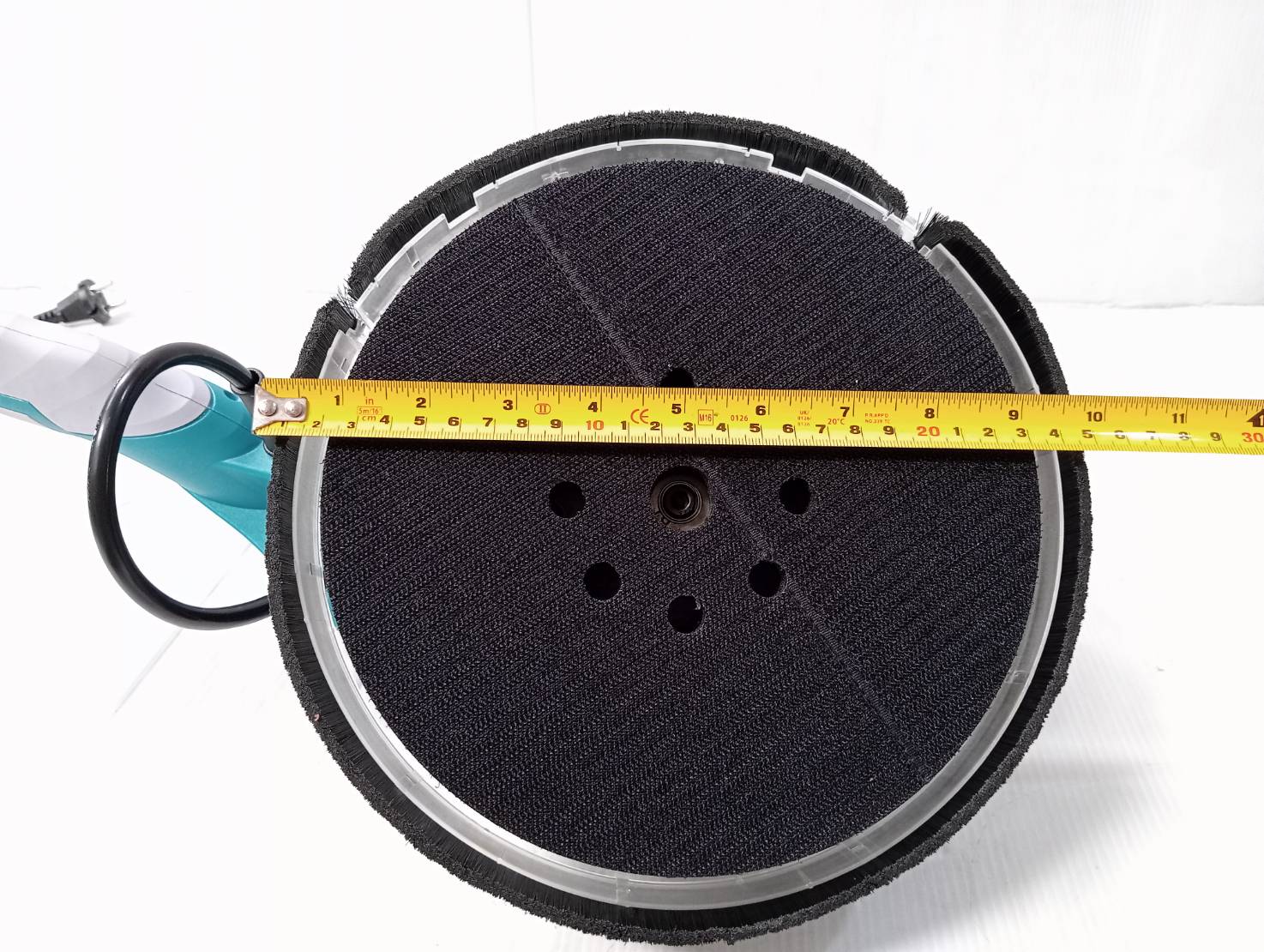 Total เครื่องขัดผนังปูนและฝ้า กำลัง 1050W รุ่น TWS10501