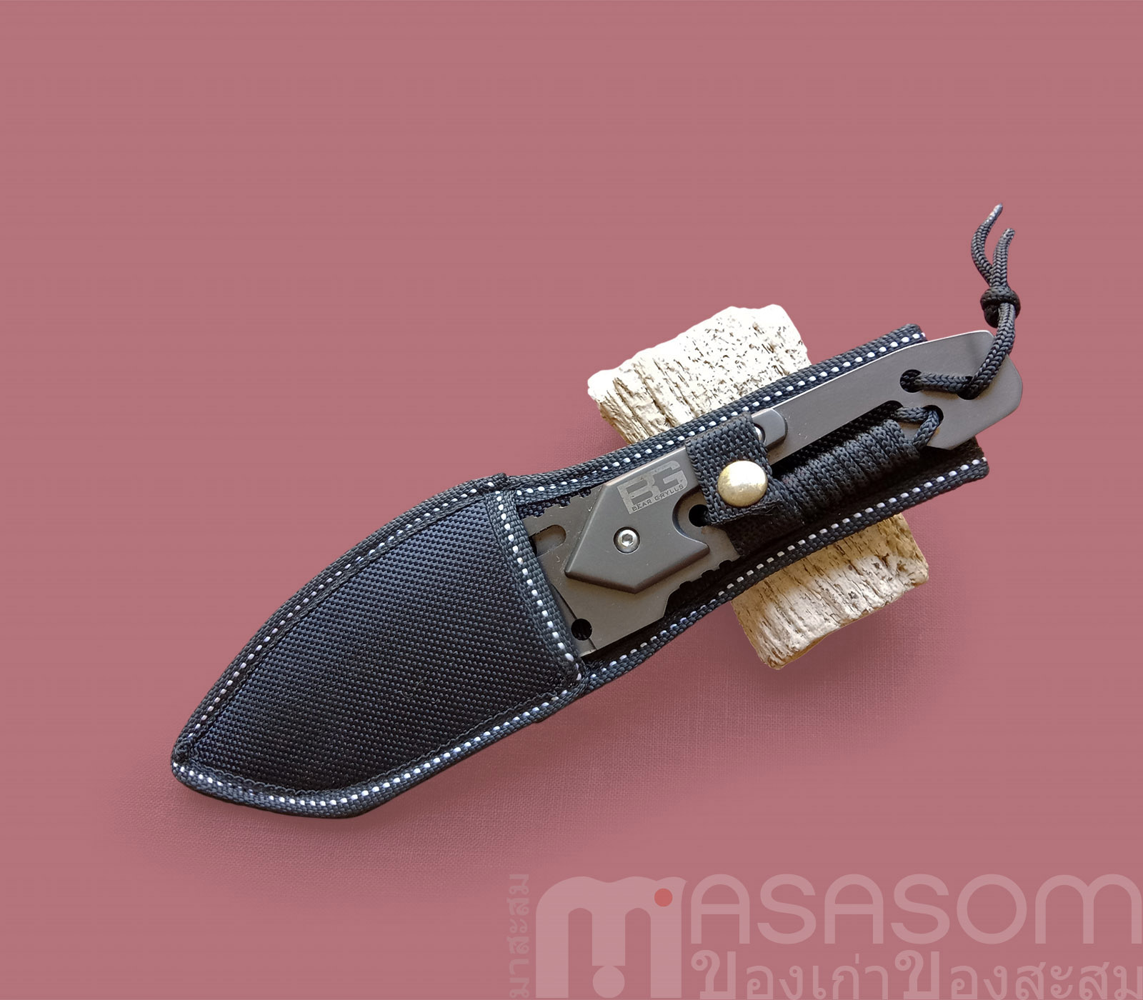 มีดเดินป่า GERBER-D2