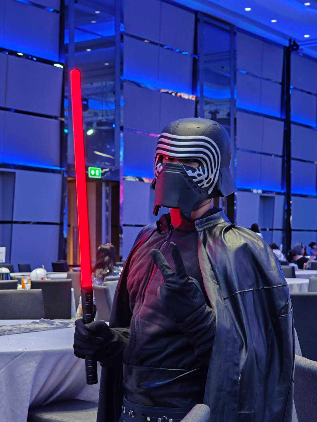 ชุดไคโรเรน 2017 @ The last jedi