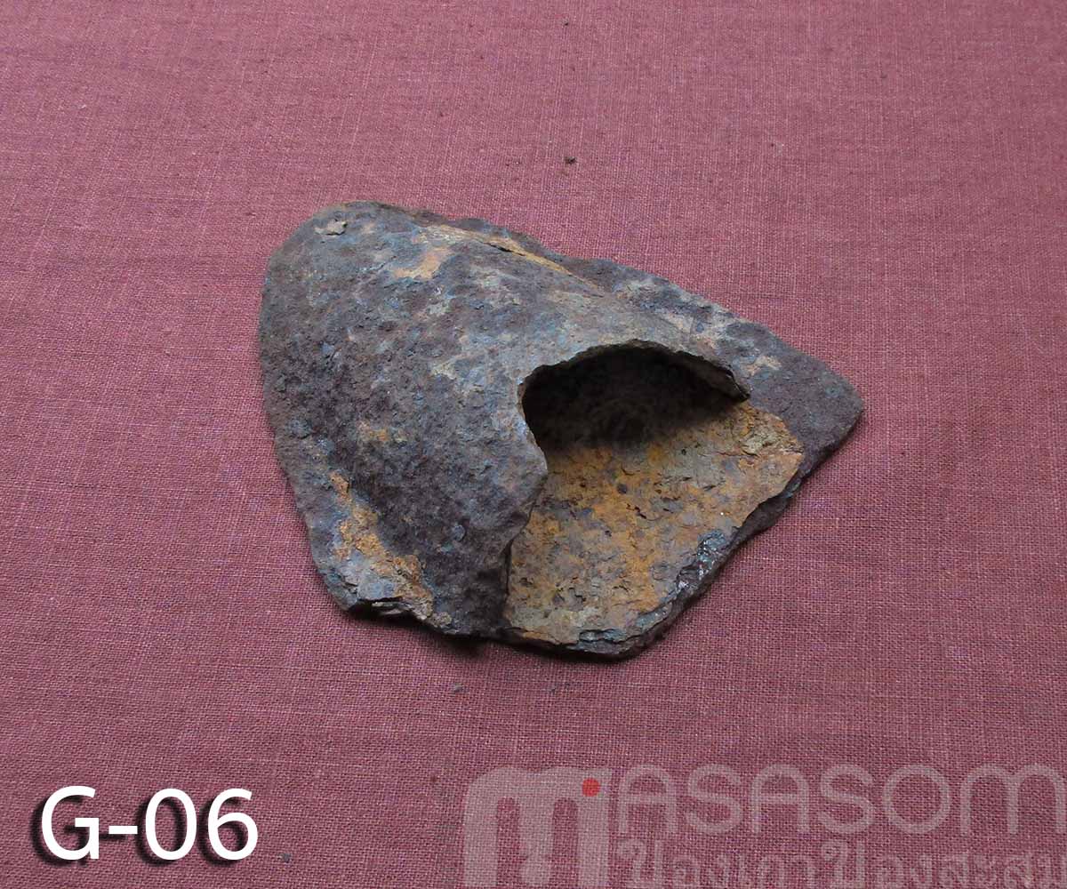 ผานไถโบราณอายุนับร้อยปี