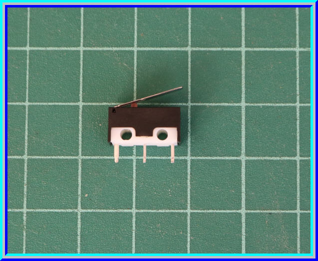 1x ไมโครลิมิตสวิตซ์ 1A 125VAC NO/NC 1P2T( Micro Limit Switch)