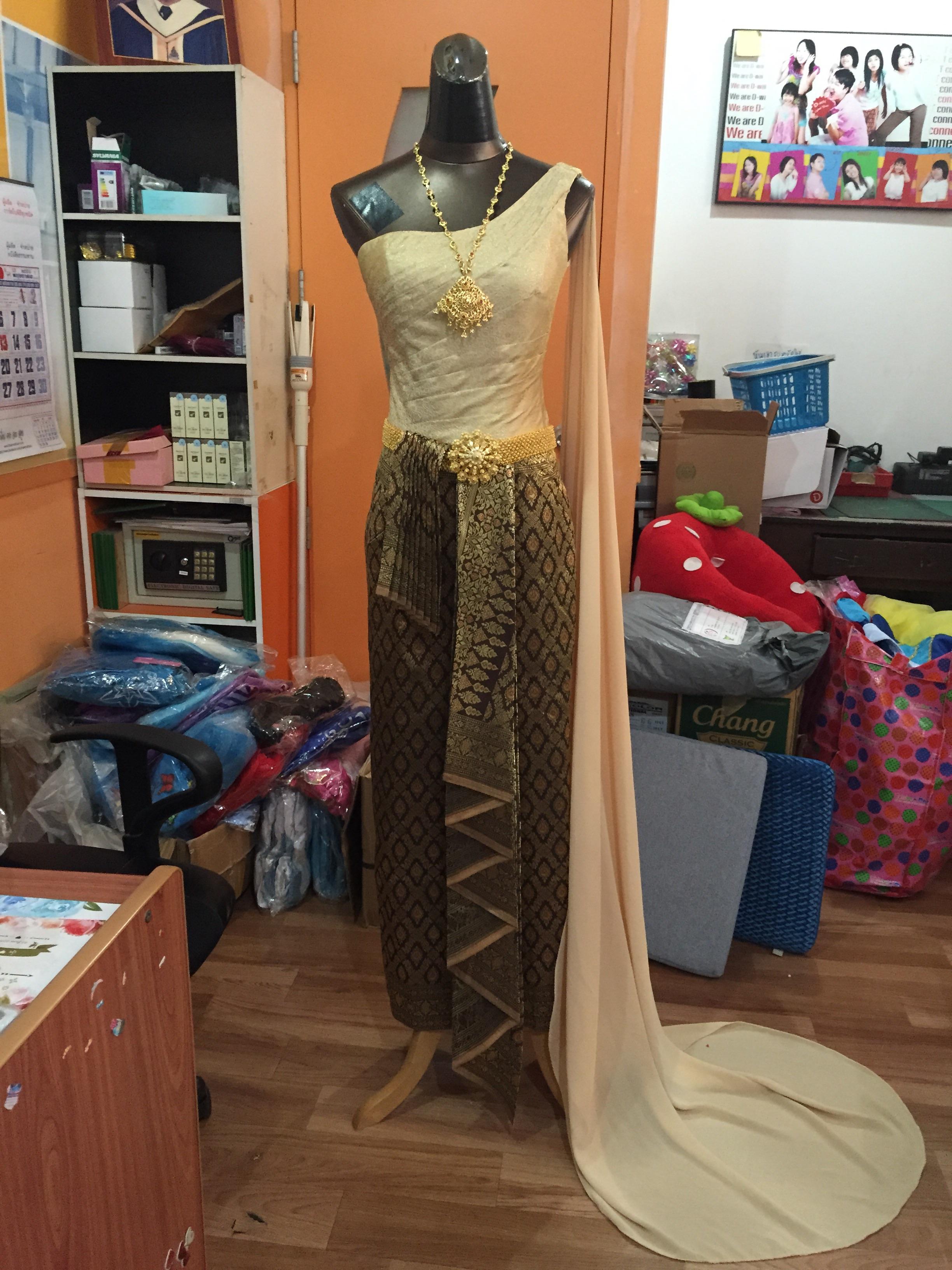 (พร้อมส่ง) ชุดไทยพร้อมส่ง รหัส 013