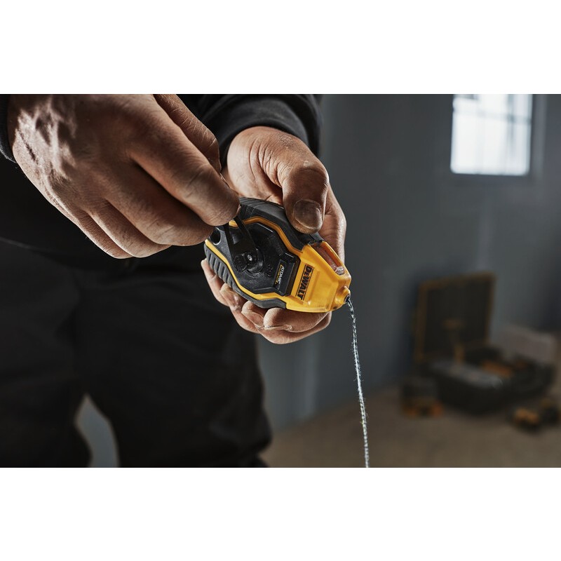 DEWALT บักเต้าตีเส้น DEWALT รุ่น DWHT47258L Atomic พร้อมผงชอลก์สีน้ำเงิน