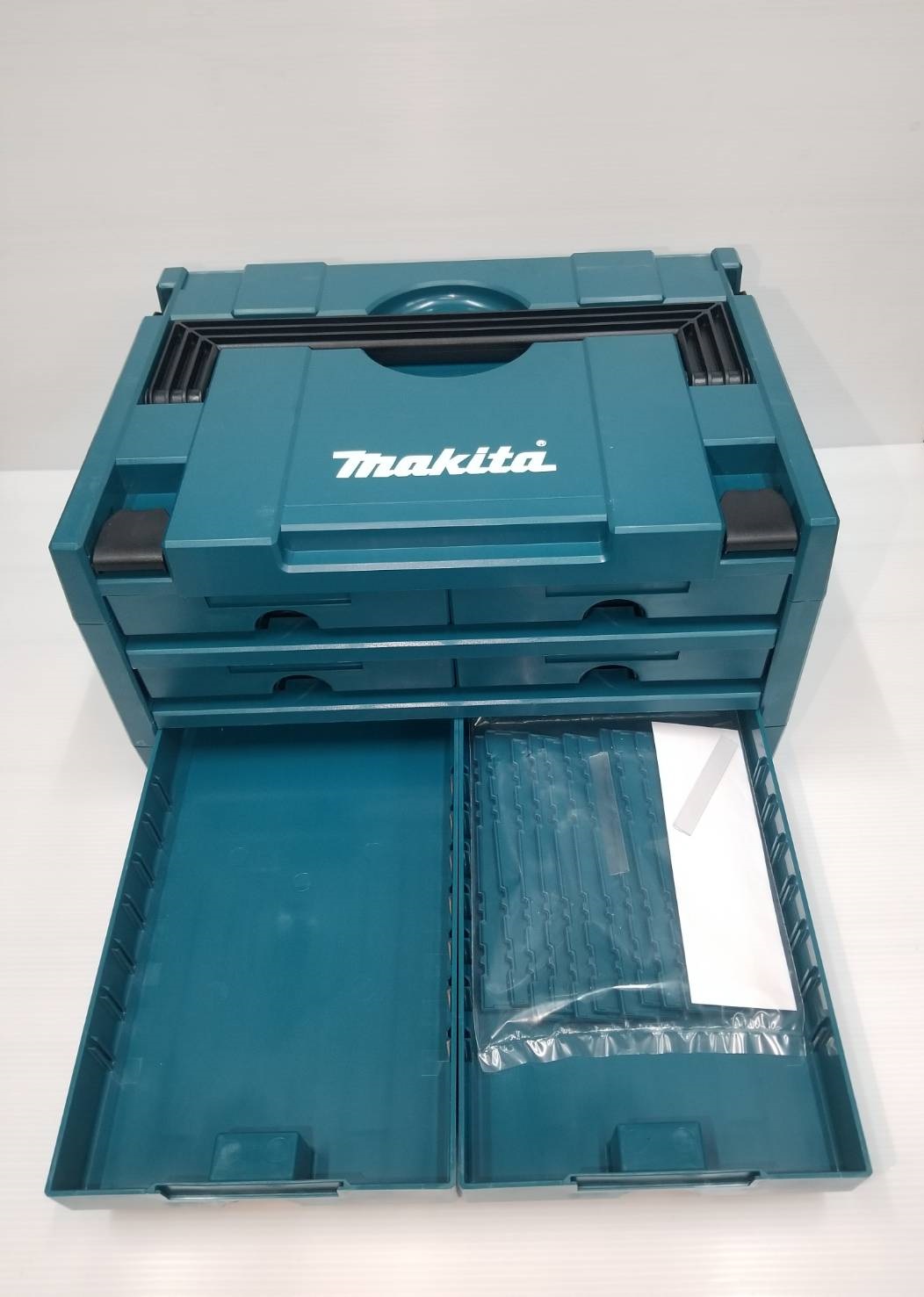 กล่อง Makpac 6ลิ้นชัก MAKITA P-84333
