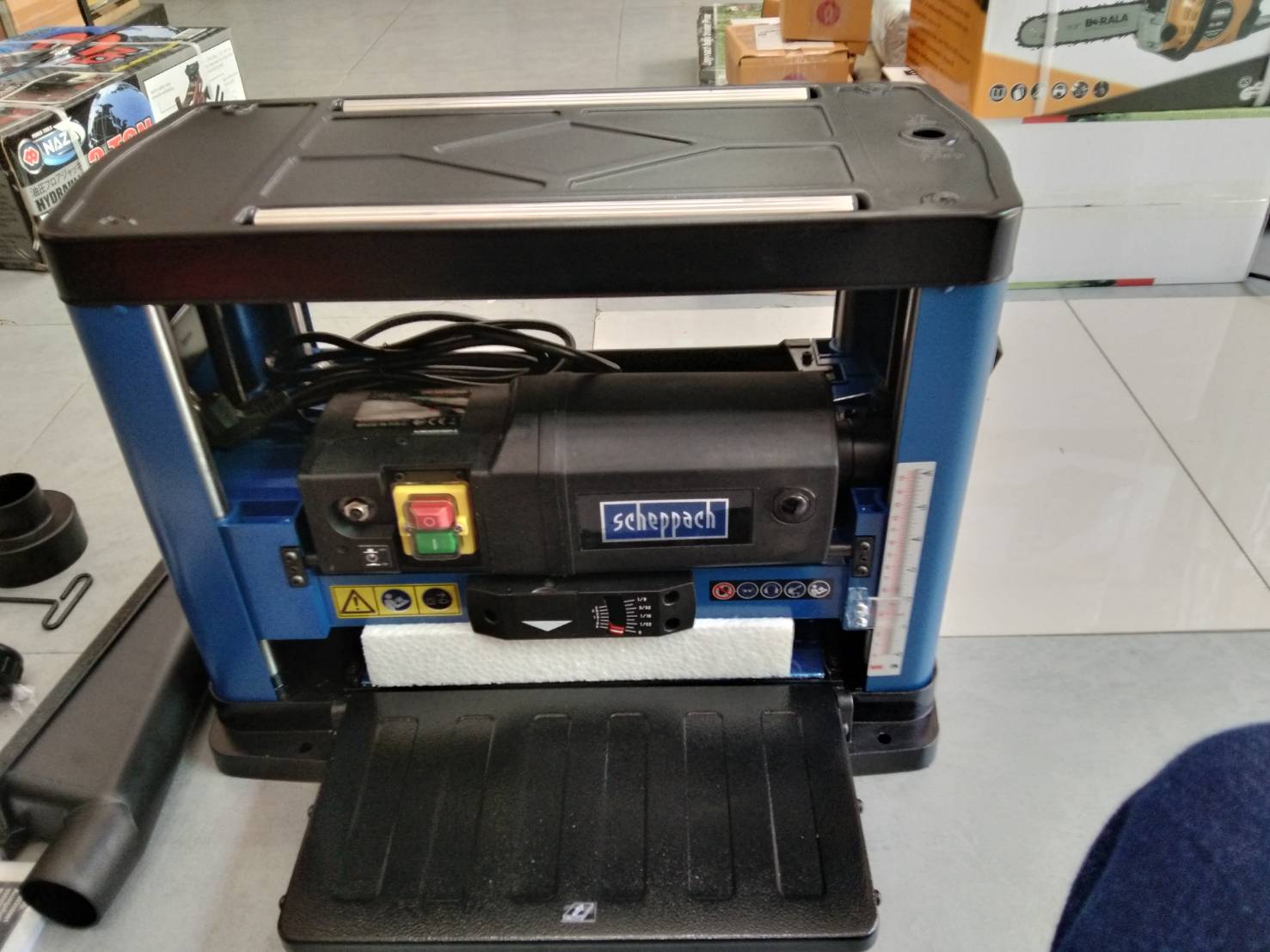 แท่นไสไม้13" PLM1800 SCHEPPACH