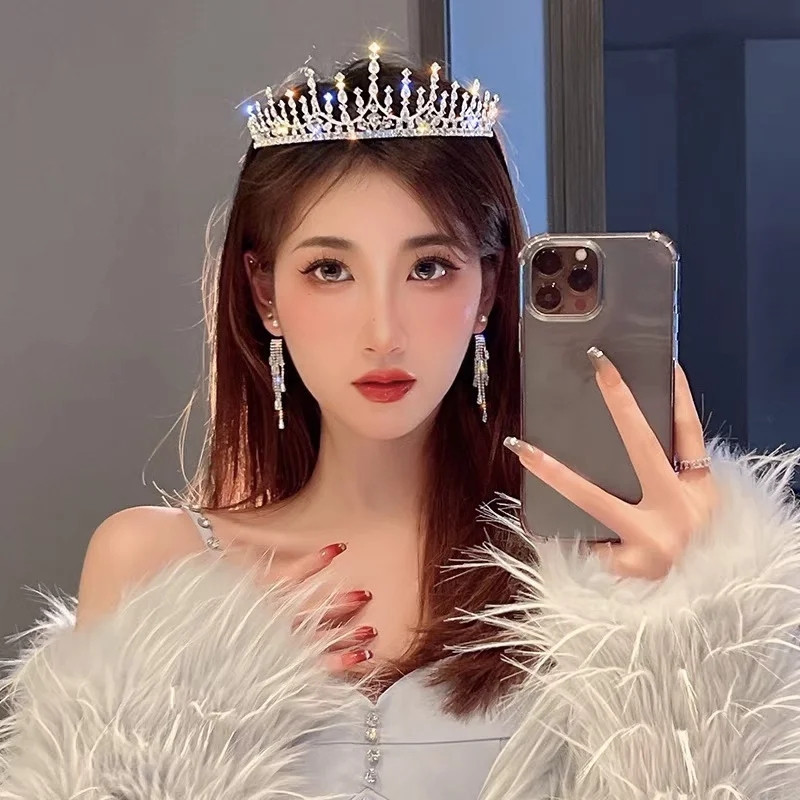 (พร้อมส่ง) เทียร่า 261 สีเงิน มงกุฎนางงาม มงกุฎประกวด เทียร่าเจ้าสาว งานสวย ปราณีต QCเพชรทุกเม็ด สินค้าพร้อมส่งจากไทย