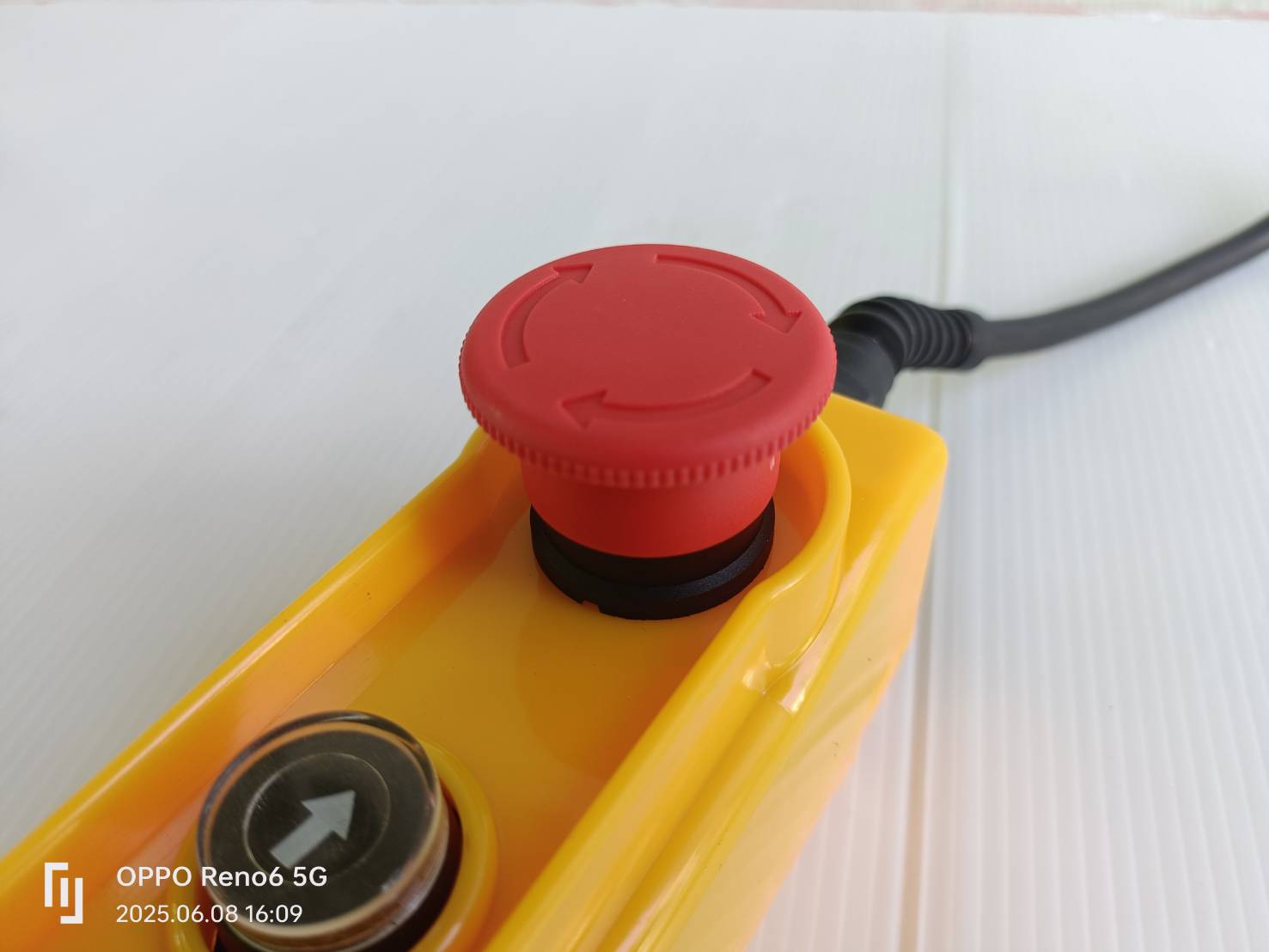 สวิตช์ควบคุมการยกขึ้นลง ใช้กับรอกสลิงไฟฟ้า PA400, PA600, PA800, PA1000, PA1200