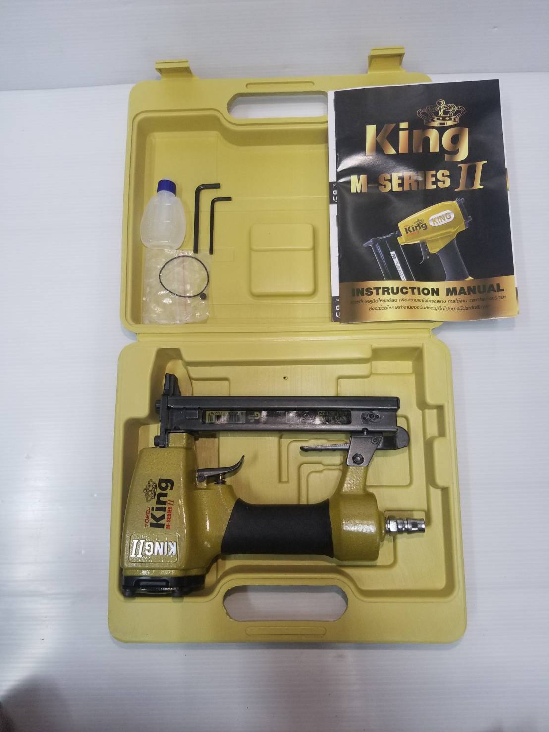 แม็กยิงตะปูลม ขาคู่ 1022 KING (M-SERIES) II