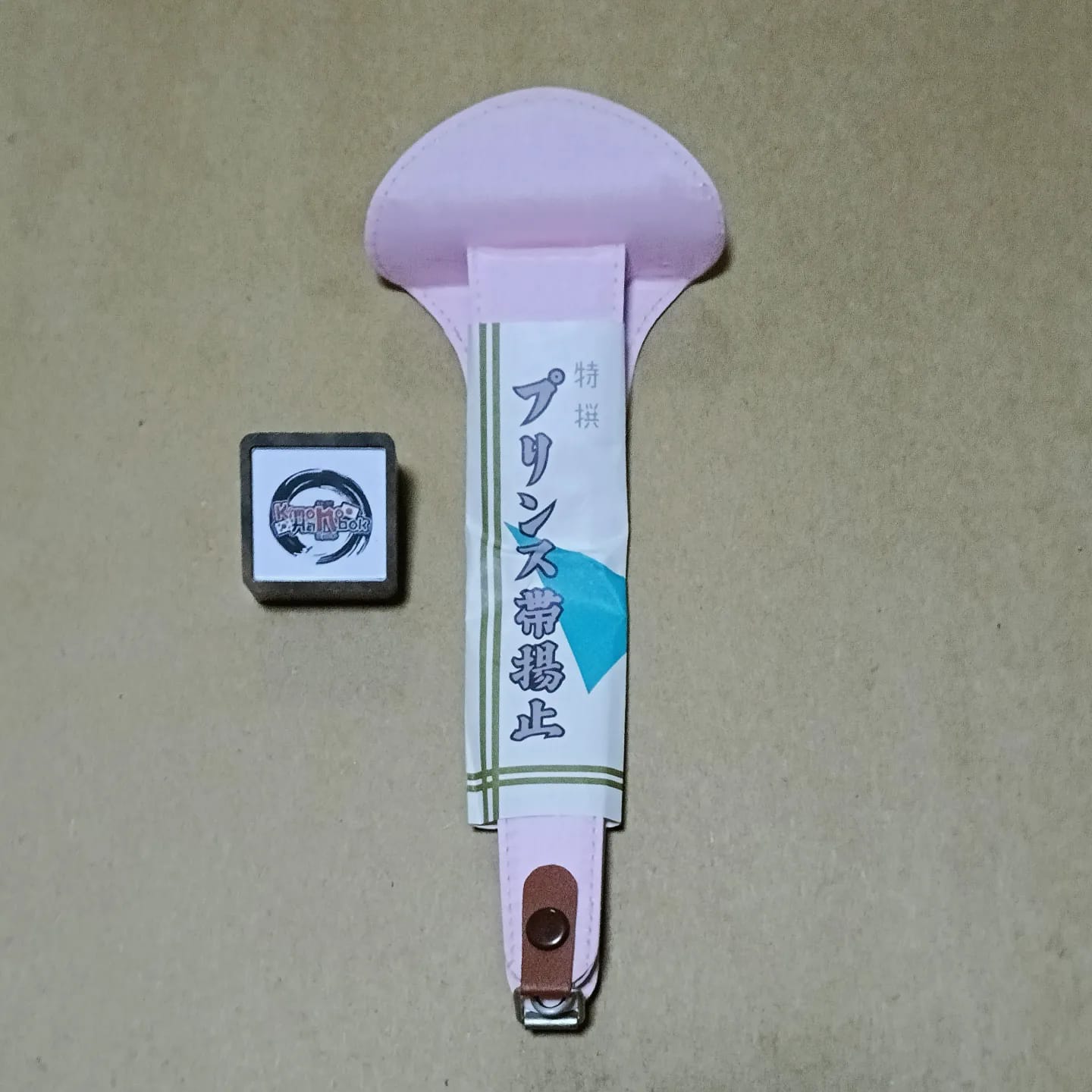 อุปกรณ์ใช้ในการผูกโอบิ และใส่กิโมโน04