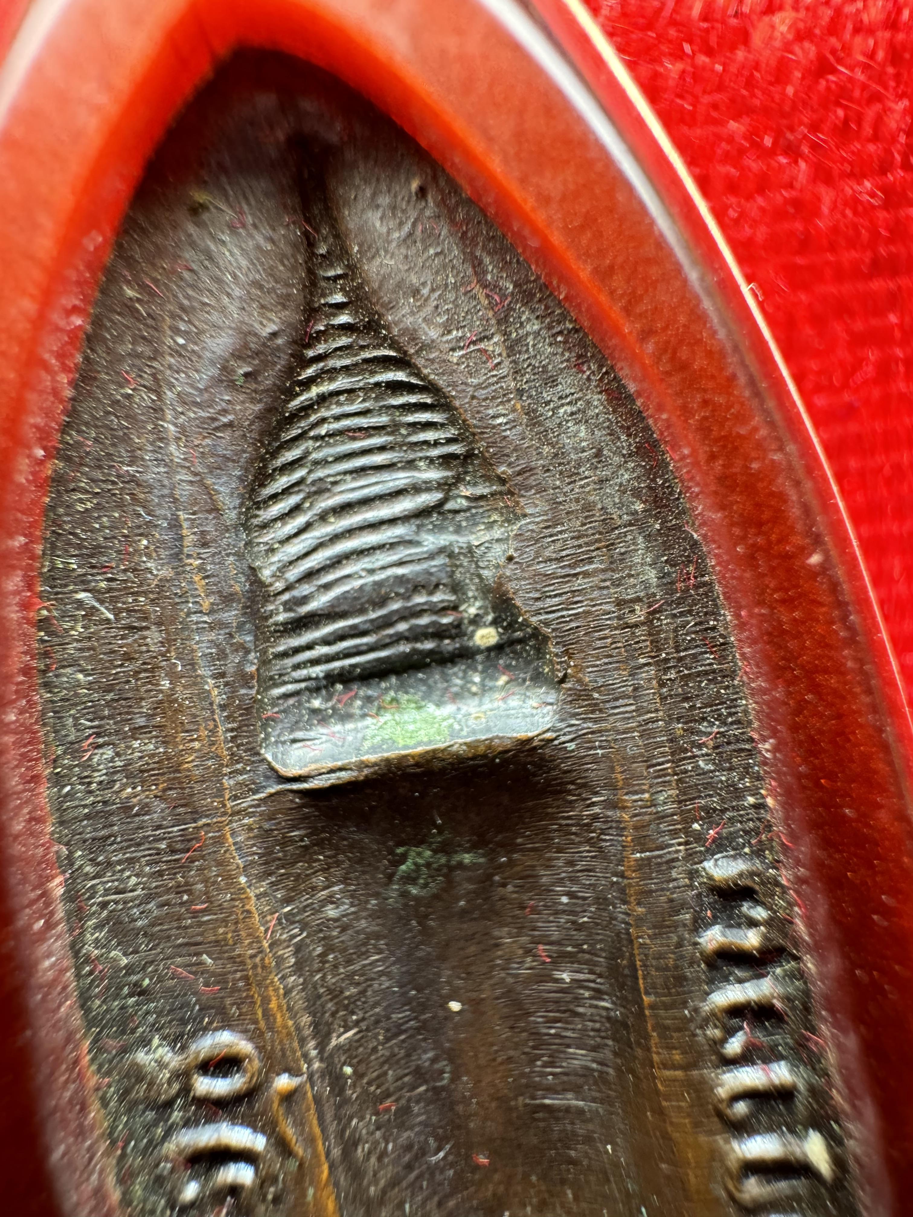 พระร่วงรางปืน วัดพระธาตุดอยสุเทพ ปี2515 หลังเจดีย์จม พิธีใหญ่เกจิดังทั่วไทยปลุกเสก พร้อมเลี่ยมโบราณเปิดหน้า