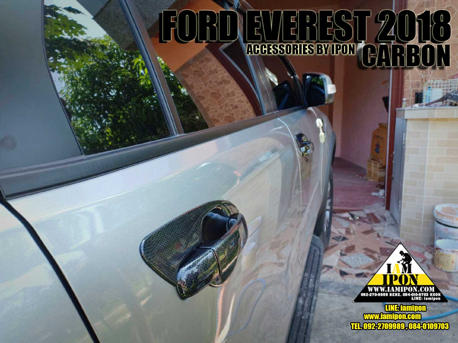 DOOR HANDLE FORD EVEREST CARBON ครอบมือจับคาร์บอนฟอร์ดเอเวอร์เรสต์ 2018 ( เว้าเซ็นเซอร์ )