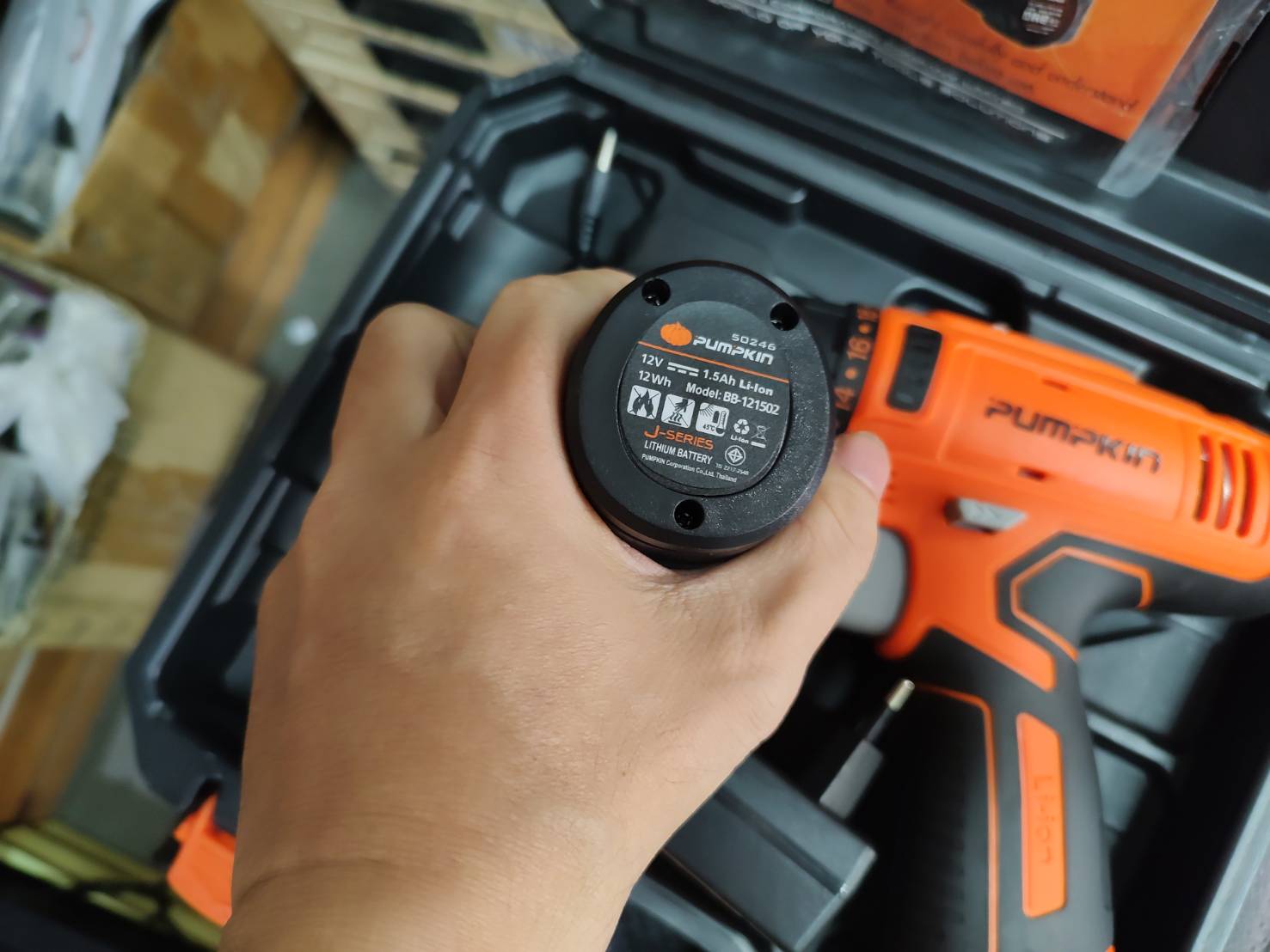 สว่านไร้สาย12V รุ่นแบต2ก้อน J-12D1502 PUMPKIN #50214-15B2