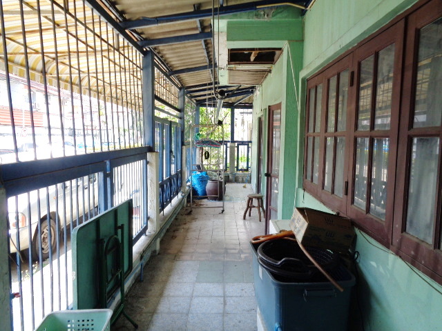 🚩H1252 ขายทาวน์โฮม 3ชั้น 26.5 ตารางวา หลังมุม หมู่บ้านวรารักษ์ ซอยเลียบคลองสอง27 ใกล้ซาฟารีเวิลด์ เขตคลองสามวา