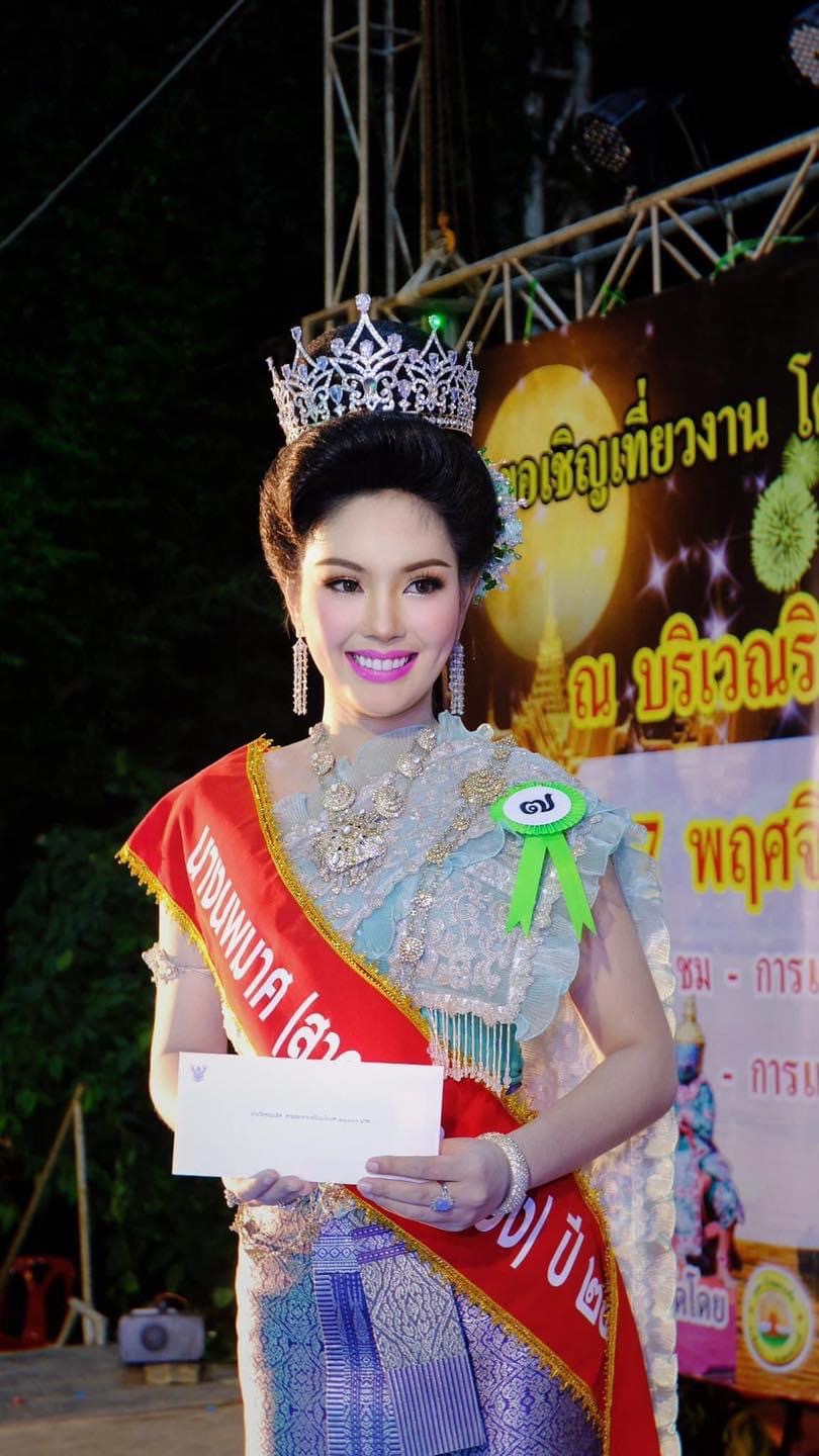 (พร้อมส่ง) มงกุฏ 090 สีขาว มงกุฎนางงาม มงกุฎเพชร มงกุฎประกวด สินค้าพร้อมส่ง ไม่ต้องรอนาน งานพรีเมี่ยม