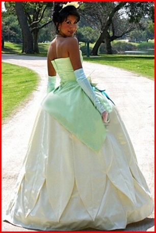 ชุดเจ้าเทียน่า @ เจ้าชายกบ