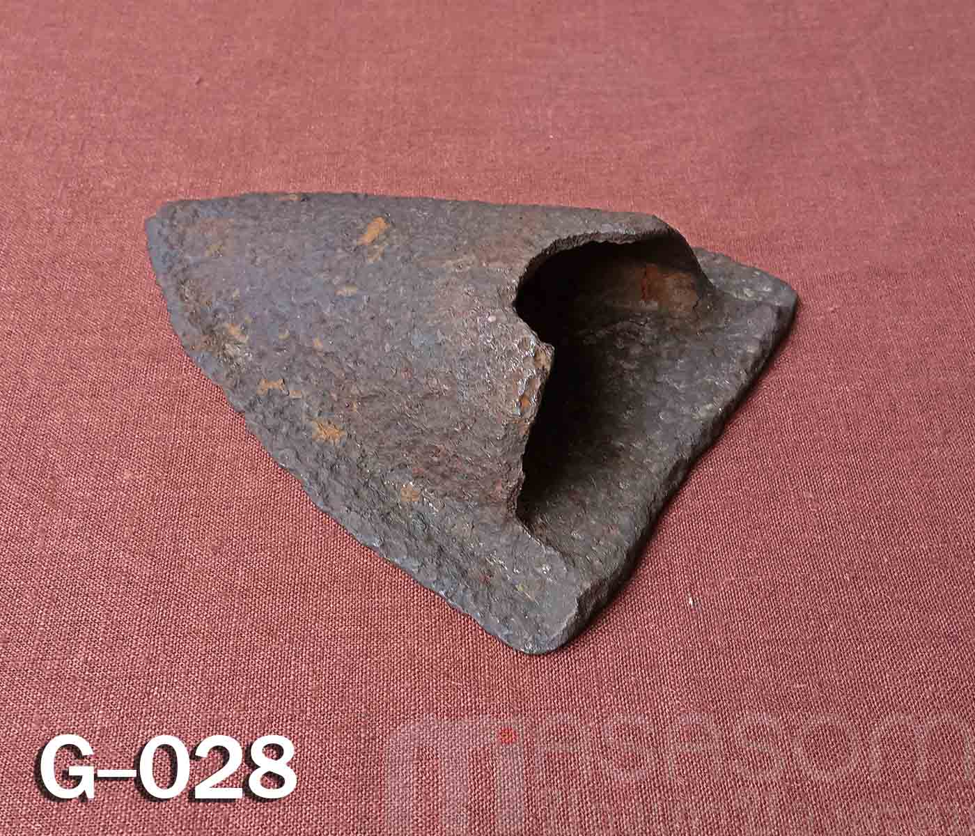 ผานไถโบราณอายุนับร้อยปี