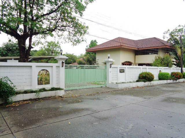 H1199 ขายบ้านเดี่ยวหลังมุม 288 ตร.วา หมู่บ้านศรีเจริญวิลล่า เทพารักษ์ โครงการติดถนนเทพารักษ์ ห่างแยกเทพารักษ์ 1.6 กม. ใกล้รถไฟฟ้า