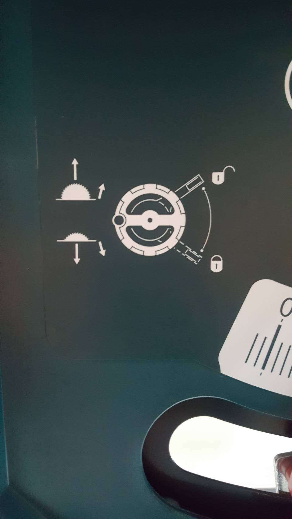 โต๊ะเลื่อยวงเดือน10" GTS254 BOSCH