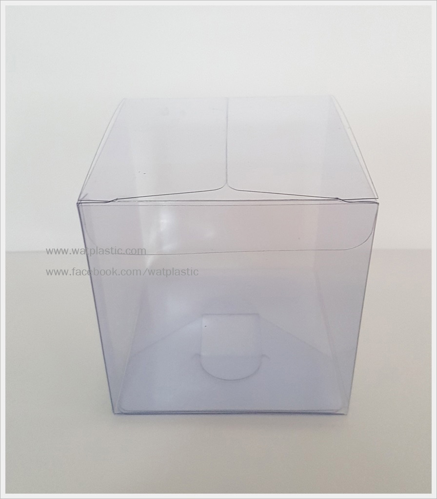 กล่องใส่แก้ว/ตุ๊กตา 8.6 x 8.6 x 9.1