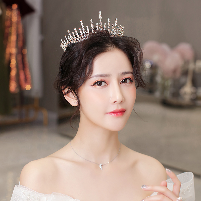 (พร้อมส่ง) เทียร่า 261 สีทอง มงกุฎนางงาม มงกุฎประกวด เทียร่าเจ้าสาว งานสวย ปราณีต QCเพชรทุกเม็ด สินค้าพร้อมส่งจากไทย