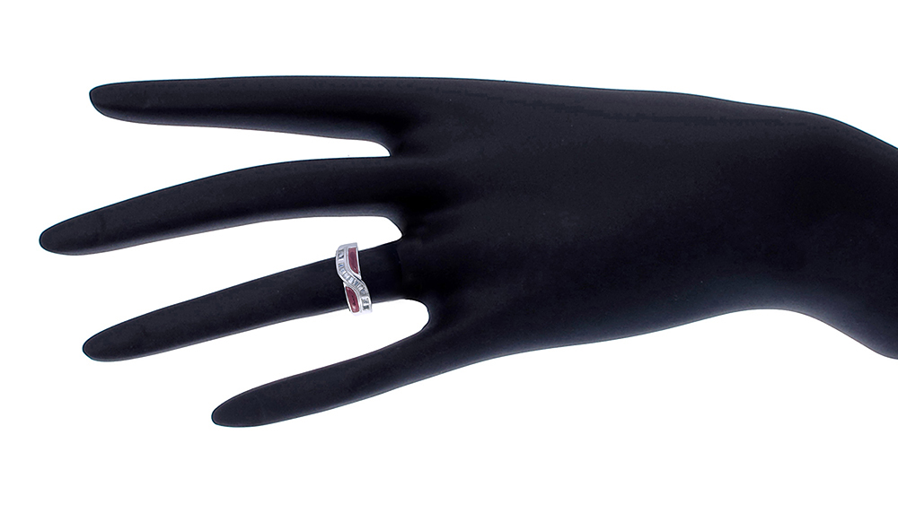 แหวนเพชรcz ประดับเพชร CZ แหวนไขว้ฝังเพชรสี่เหลี่ยมประดับเคียงคู่เพชรสี่เหลี่ยมแดง ตัวเรือนเงินแท้100% (เงินแท้92.5%) ดีไซน์เก๋ไก๋แฝงความโมเดิร์นคลาสสิก [Size 6 = เบอร์ 52 (ร้านทองทั่วไป)]