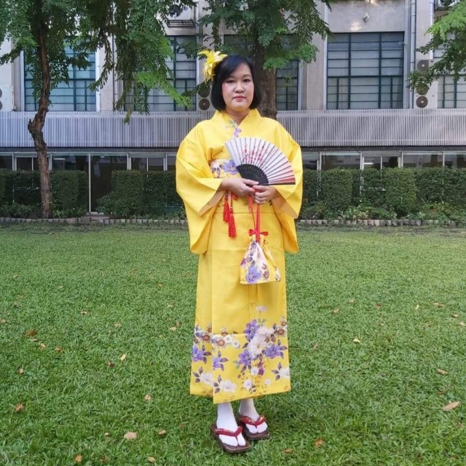 ชุดกิโมโน