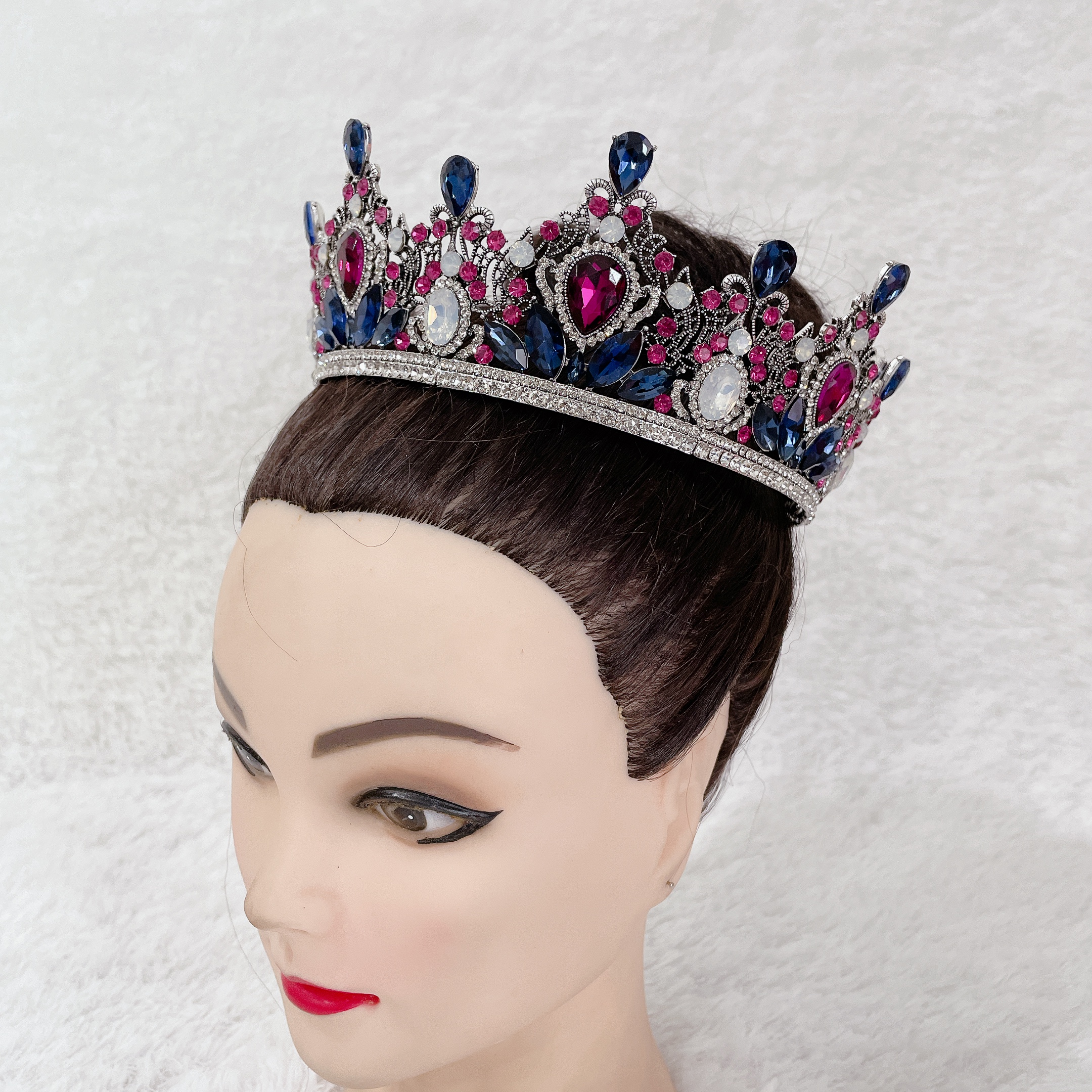 (พร้อมส่งจากไทย) มงกุฏ 110 สีน้ำเงิน มงกุฎเพชร มงกุฎประกวด สินค้าพร้อมส่ง ไม่ต้องรอนาน งานพรีเมี่ยม