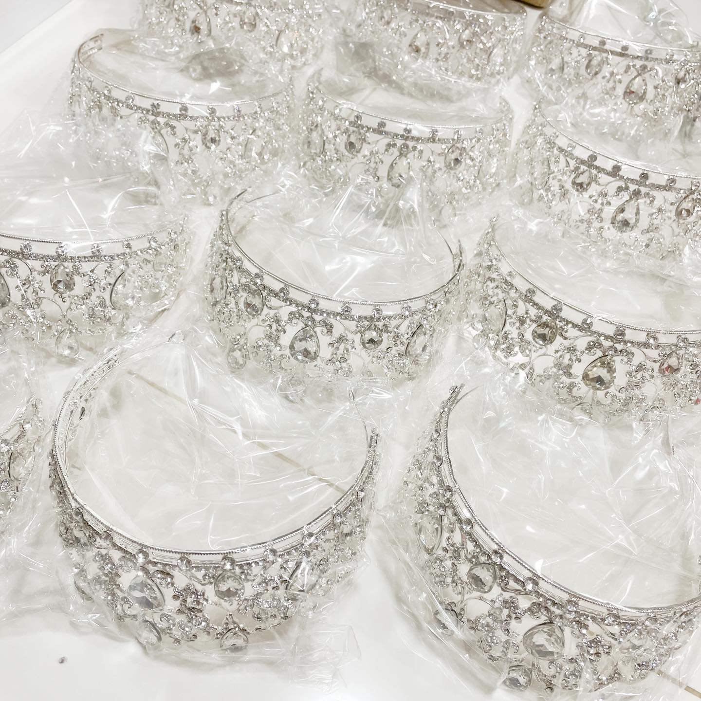 (พร้อมส่ง) เทียร่า 350 สีเงิน งานสวย ปราณีต QCเพชรทุกเม็ด สินค้าพร้อมส่งจากไทย