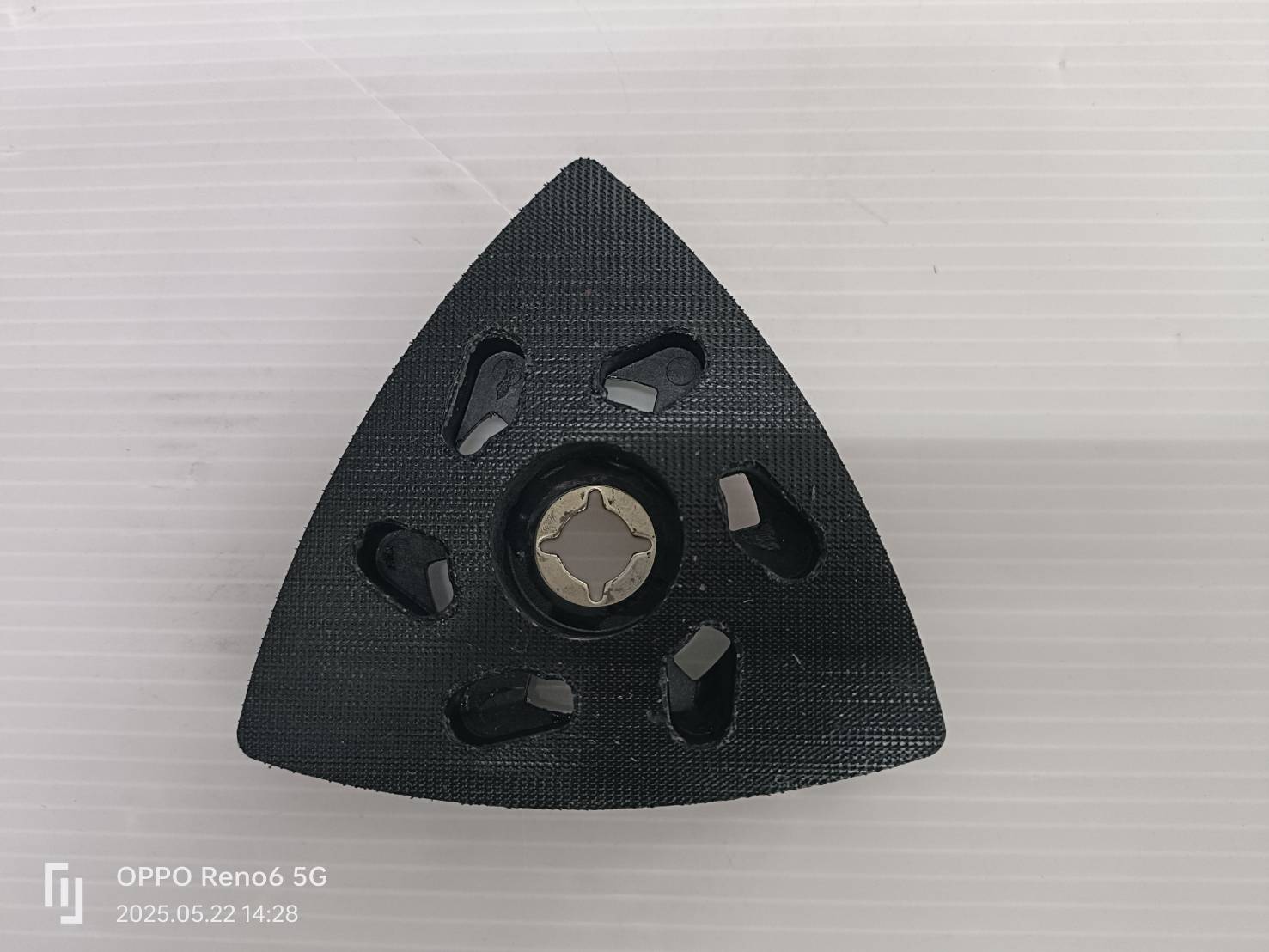 แป้นสามเหลี่ยม AVZ93G BOSCH #2608669125