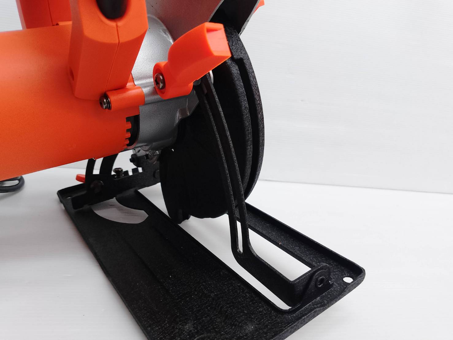 เครื่องเลื่อยวงเดือน7″ J-C5812 PUMPKIN 50146