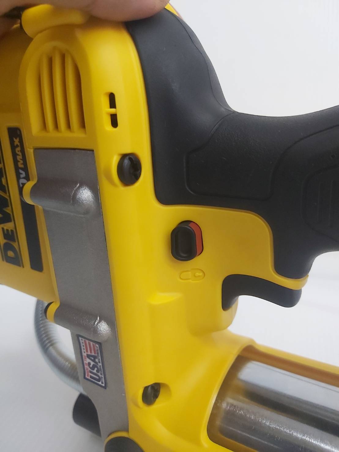 ปืนอัดจารบี20V DCGG571B DEWALT (ตัวเปล่า)