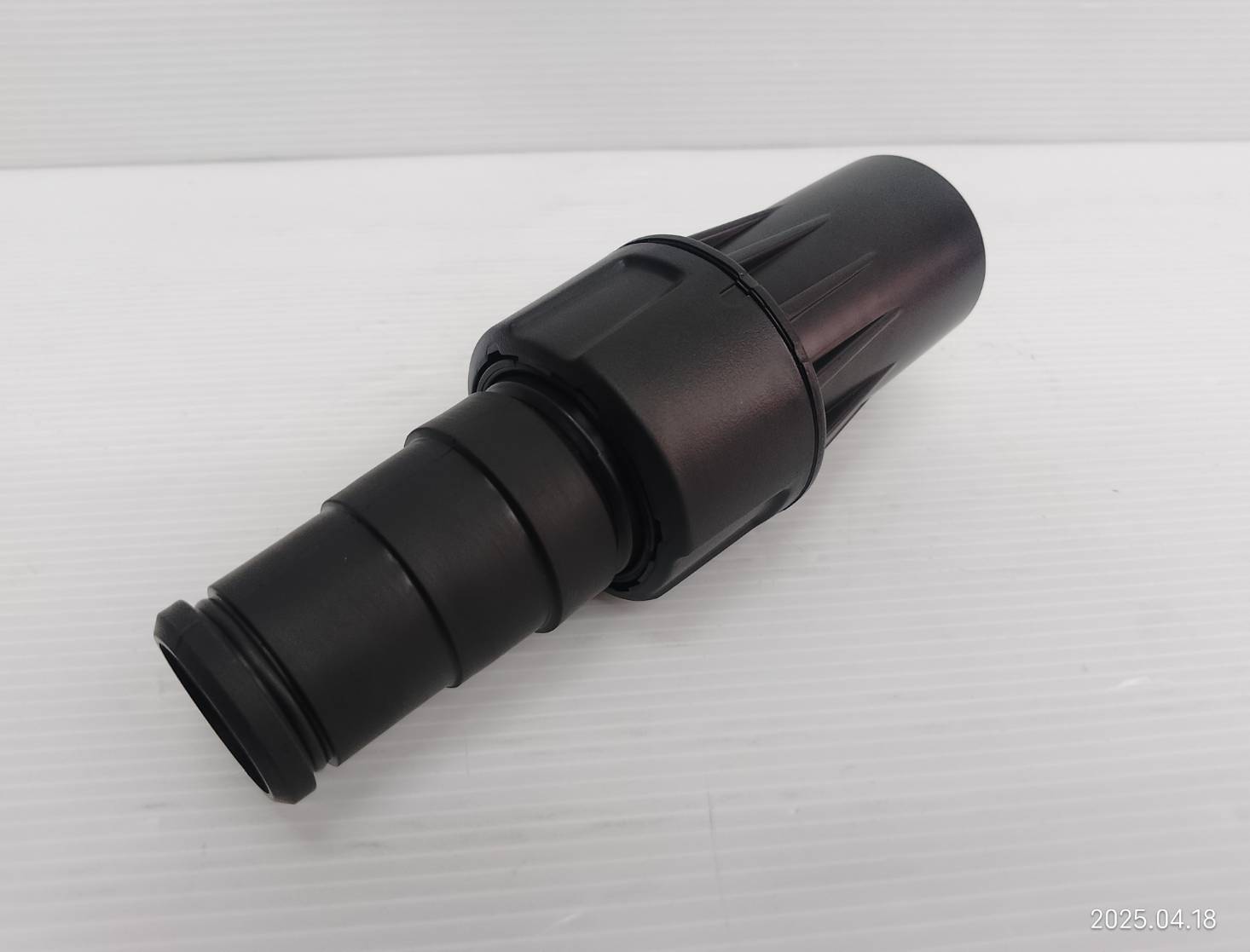 DEWALT รุ่น DWV9120-XJ ข้อต่อลดขนาดสำหรับท่อดูดฝุ่น AIRLOCK