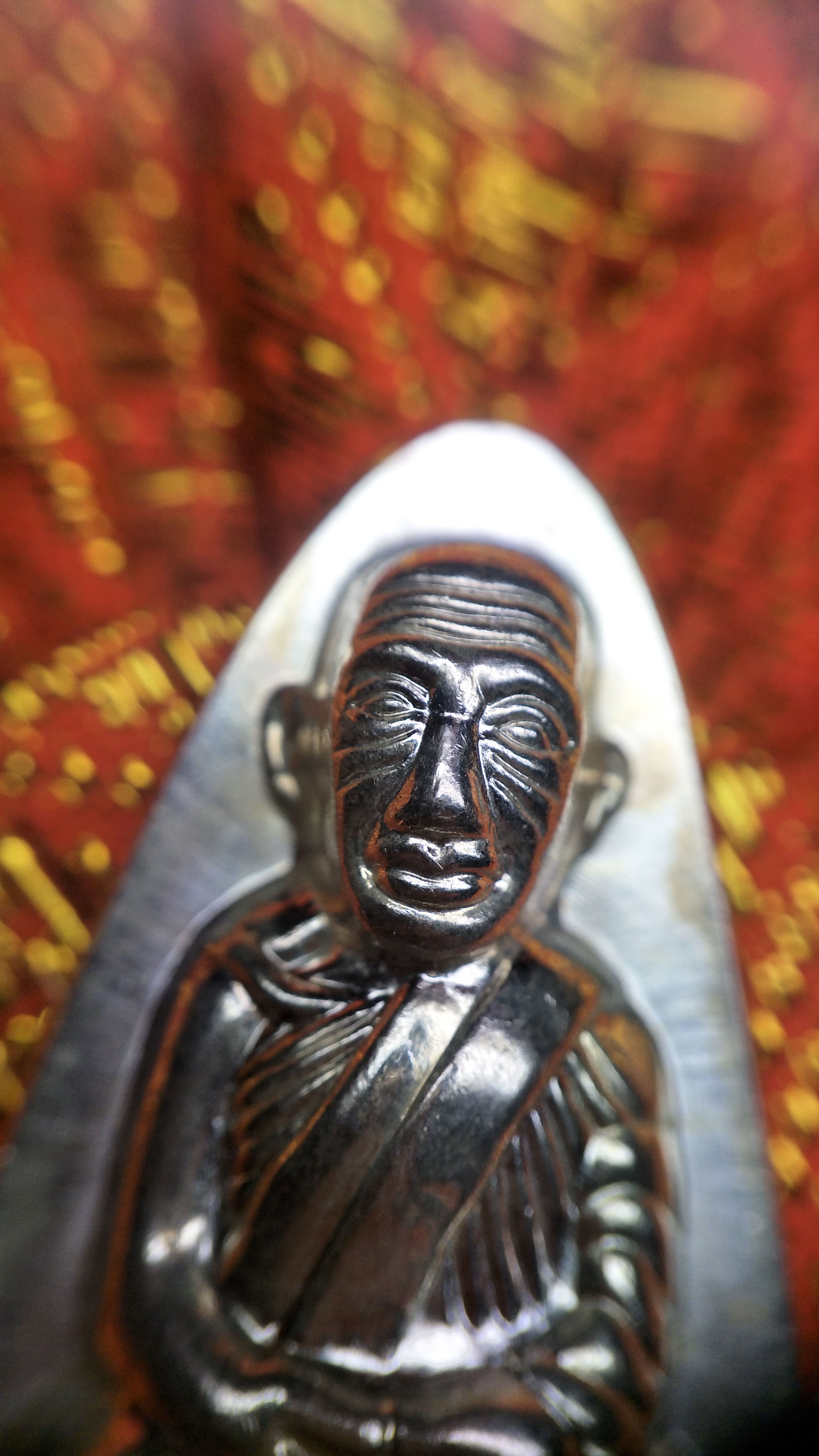 หลวงพ่อทวด รุ่นเสาร์ห้า เนื้อเงิน พ่อท่านเขียว วัดห้วยเงาะ สร้าง 999 องค์ พระสวยเดิม แท้ดูง่าย