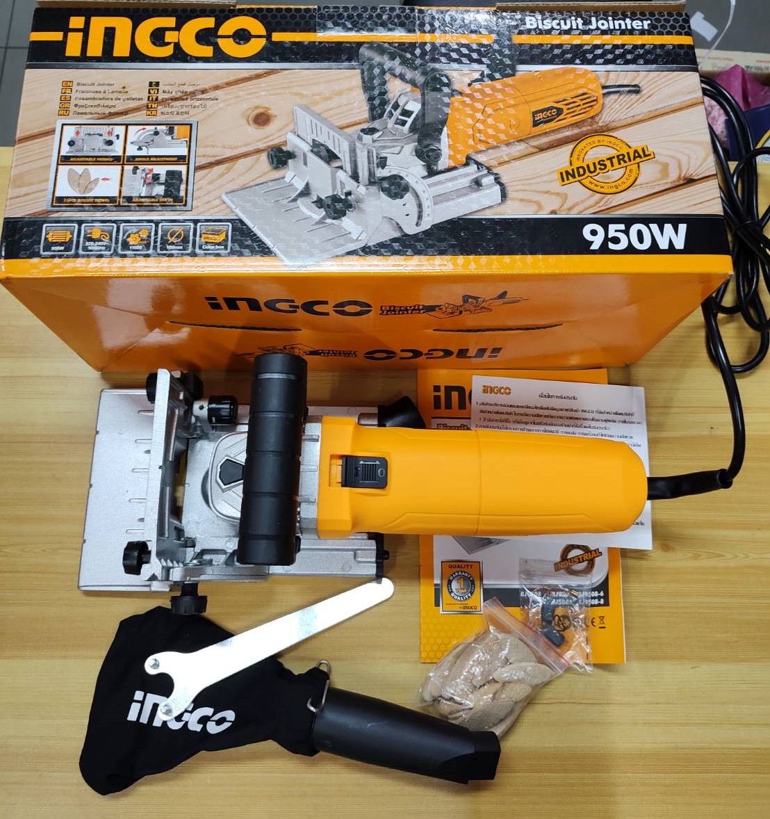 เครื่องเจาะแผ่นบิสกิต BJ9508 INGCO