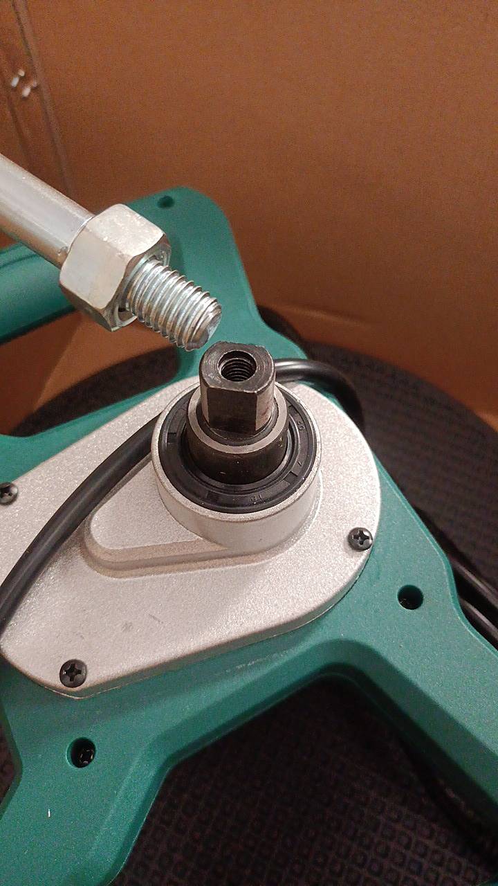 เครื่องปาดหน้าปูน ผนังเบา15" 7800 SUMO