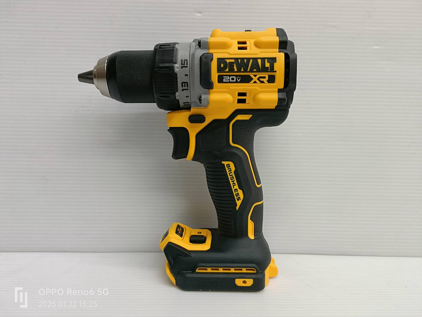DEWALT สว่านไร้สาย 20V DCD801N-B1 (ตัวเปล่า)