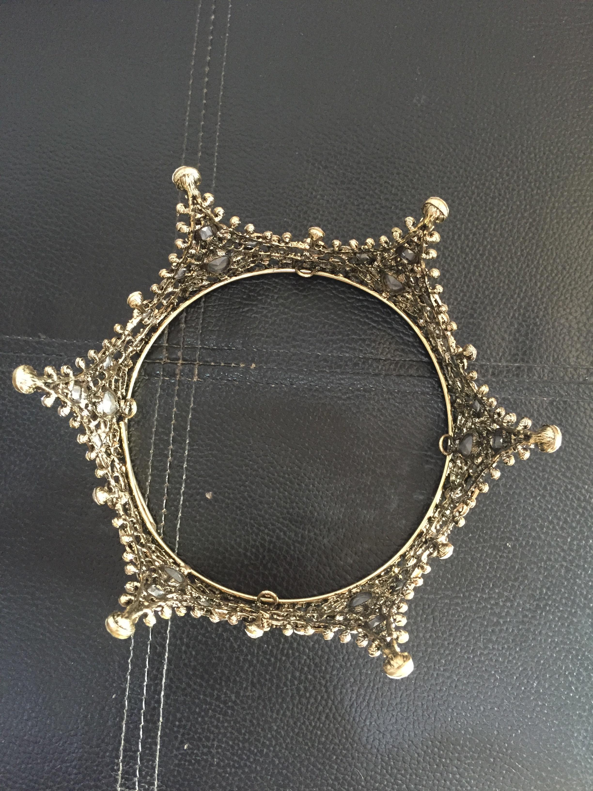 (พร้อมส่ง) มงกุฏ 043