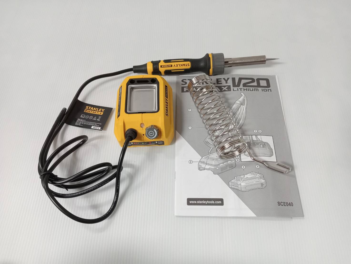 หัวแร้งบัดกรีไร้สาย20V เฉพาะตัวเครื่อง SCE040-KR STANLEY