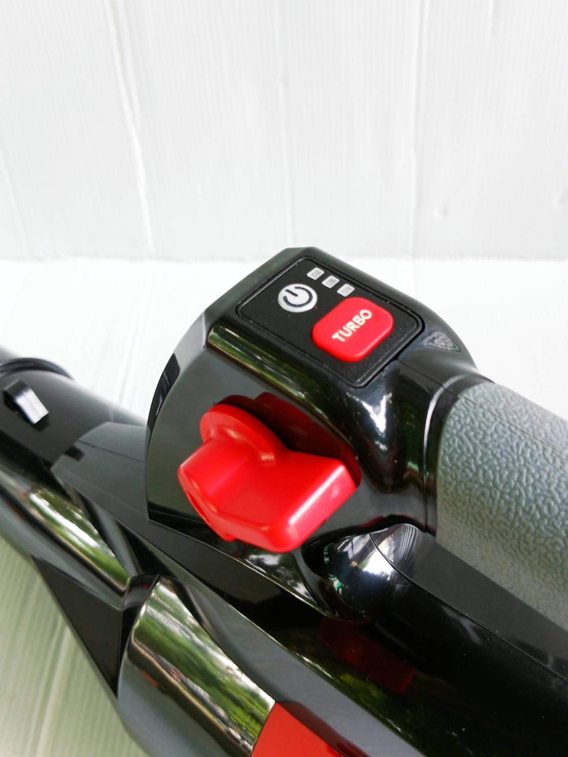 เครื่องเป่าใบไม้ OCLB447-N 20V OSUKA (ใส่แบต 2 ก้อน)