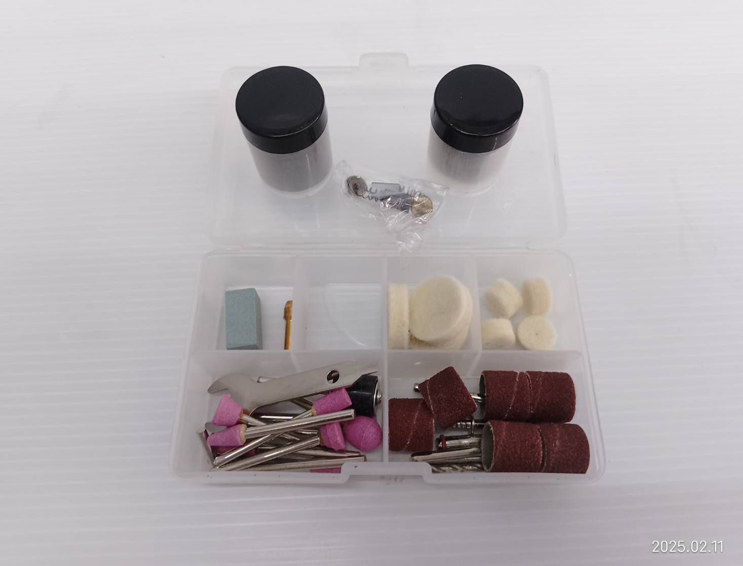 เครื่องเจียรมินิ พร้อมอุปกรณ์เสริม 109 ชิ้น รุ่น MG13328 INGCO