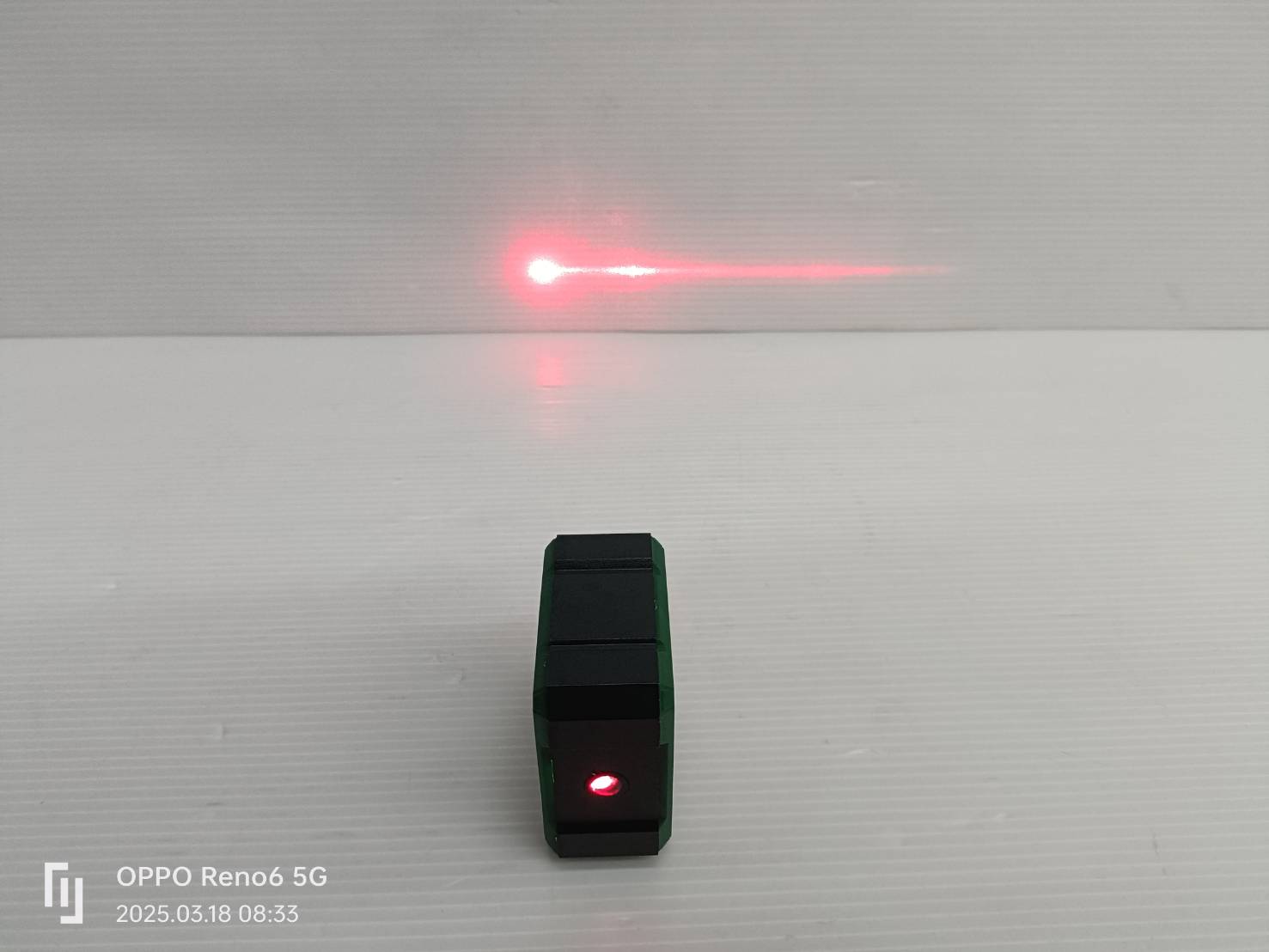 ระดับน้ำดิจิตอลมินิ มีเลเซอร์ JC-100