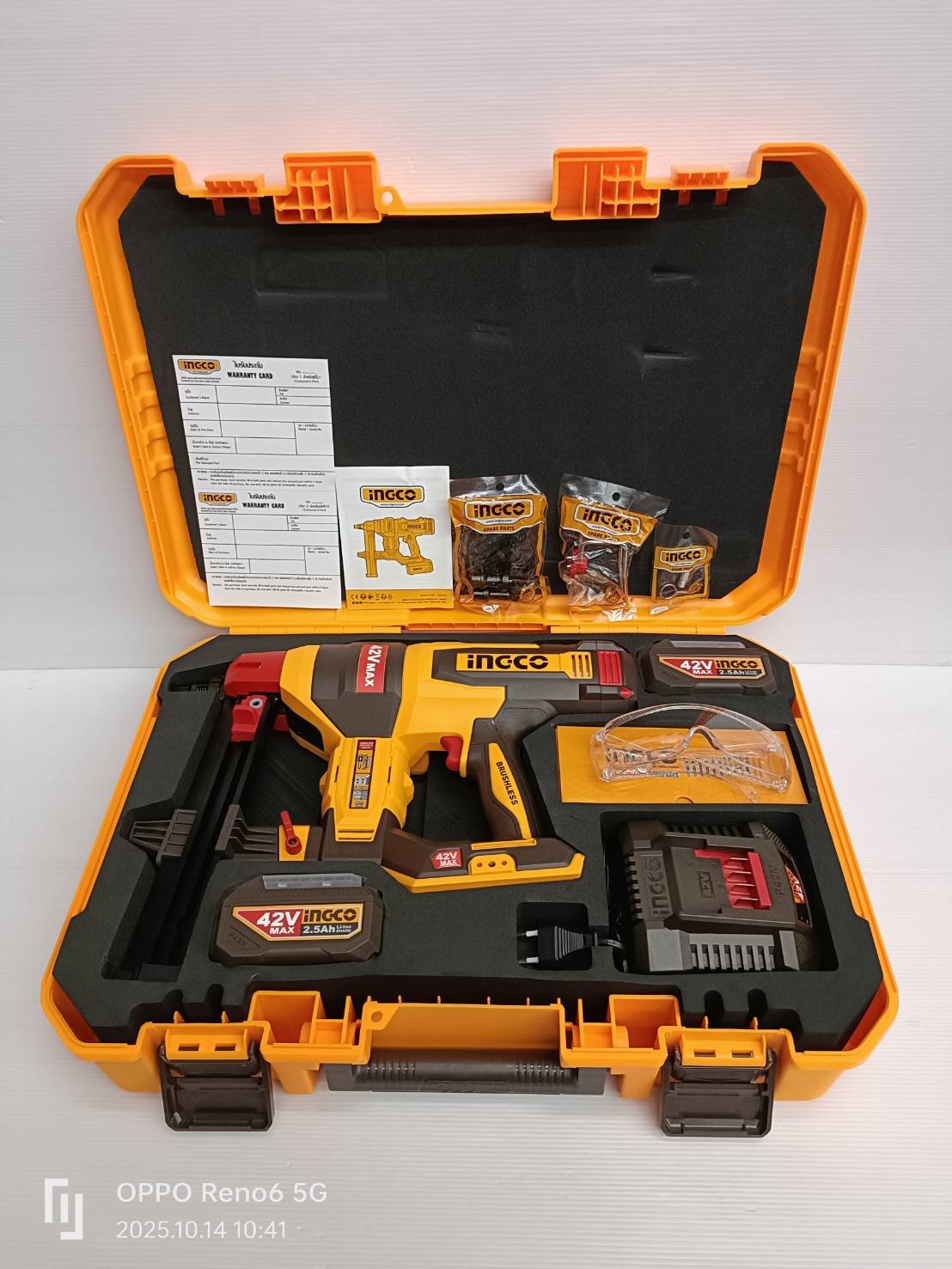 INGCO เครื่องยิงตะปูคอนกรีต40มม 42V CCNLI420602