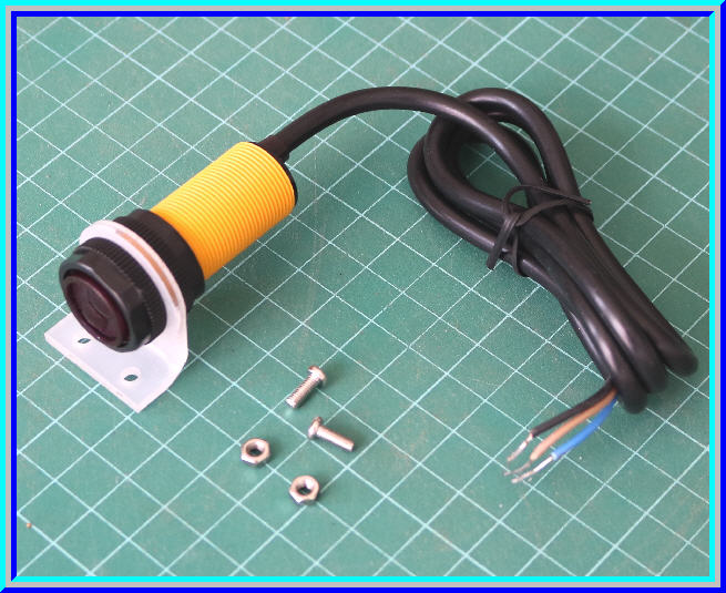 1x แท่นอะคริลิคสำหรับยึดเซ็นเซอร์อินฟาเรดตรวจจับวัตถุ