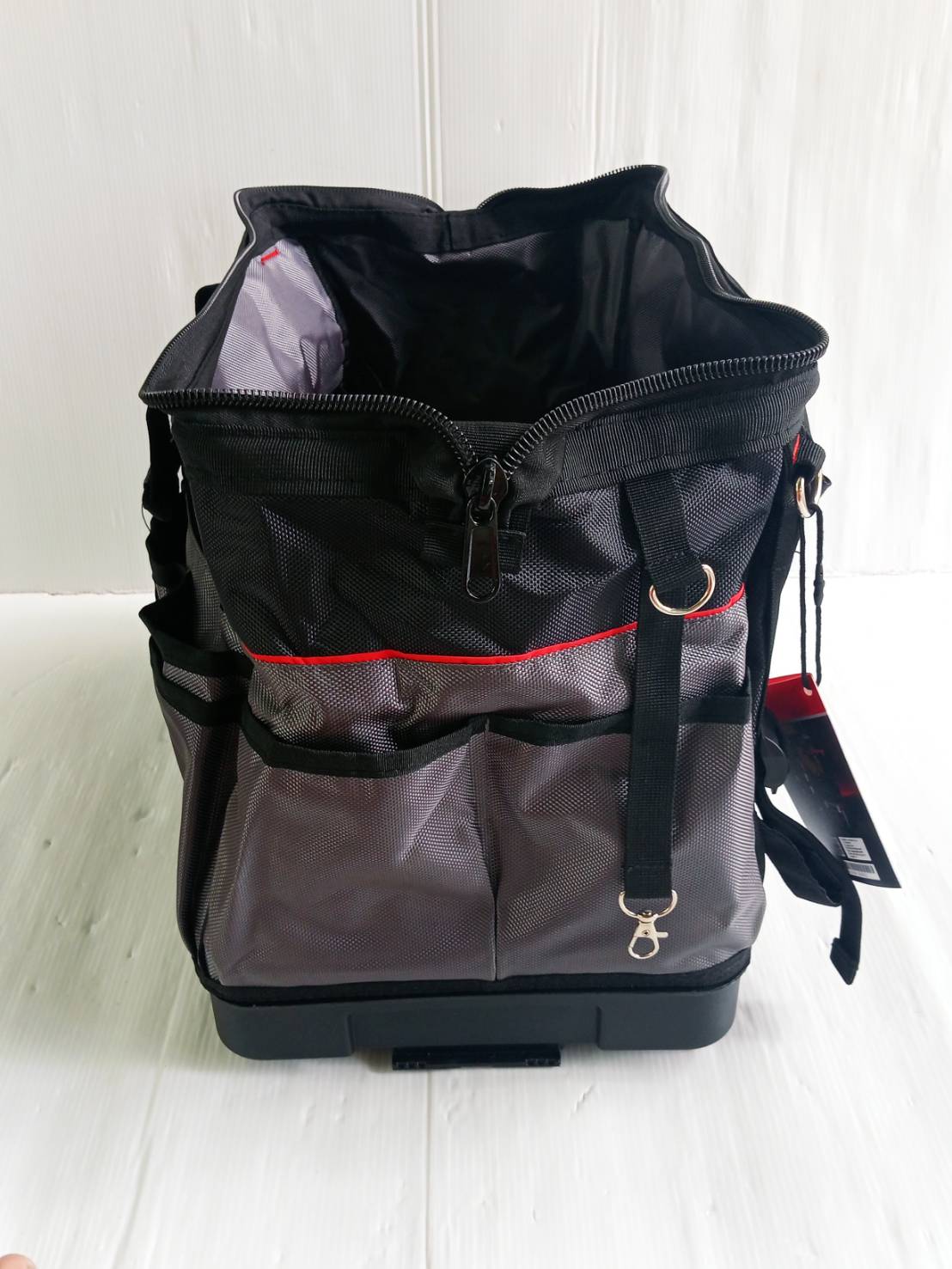 กระเป๋าเครื่องมือช่าง Connect+ OSMMS23106 OSUKA