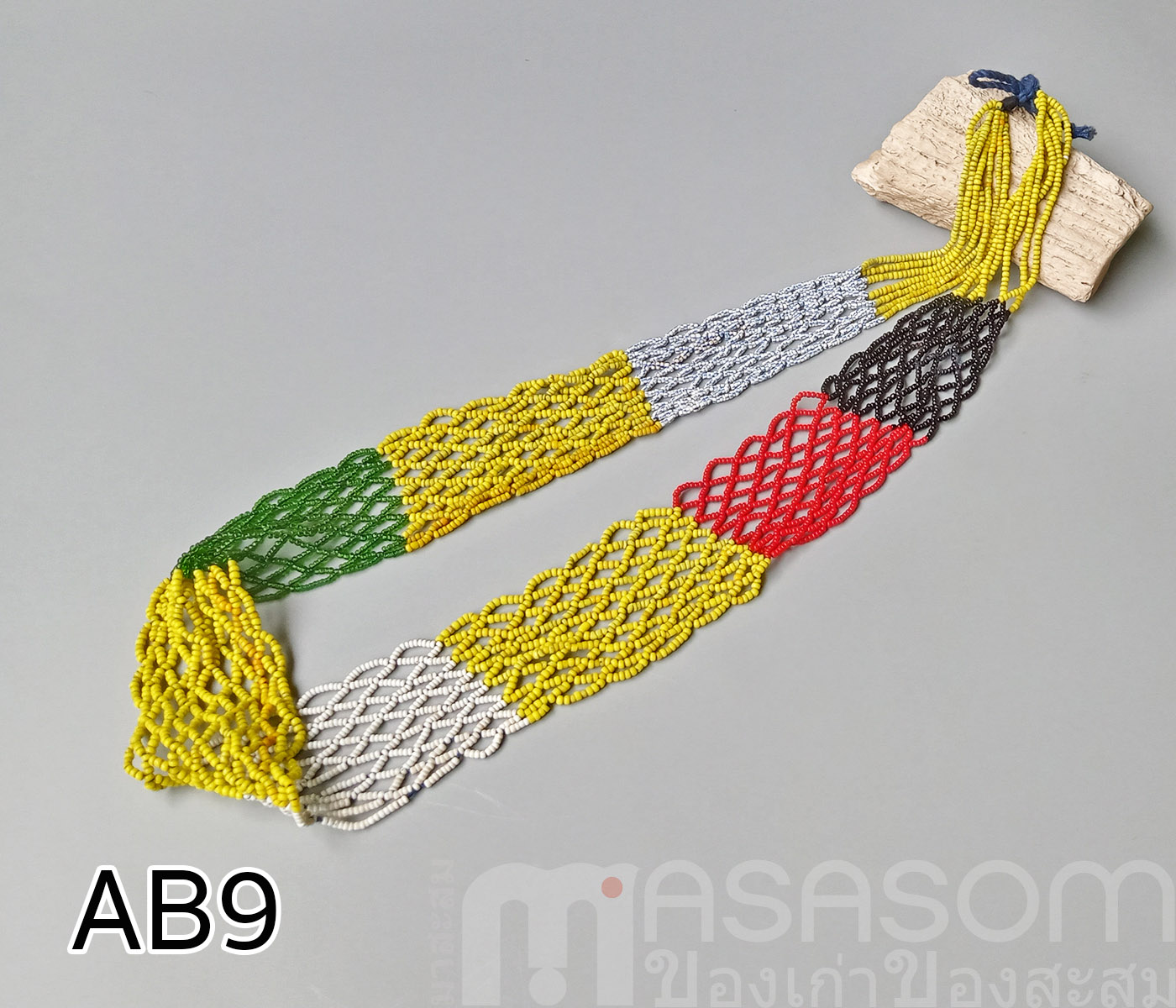 สร้อยลูกปัดชาวเขาของเก่า