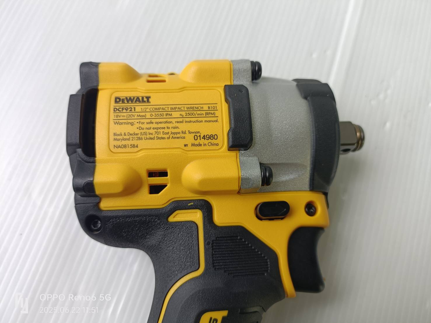 DEWALT รุ่น DCZ294P2GTA-B1 ชุดคอมโบ้สว่านกระแทกและบล็อกกระแทกไร้สาย