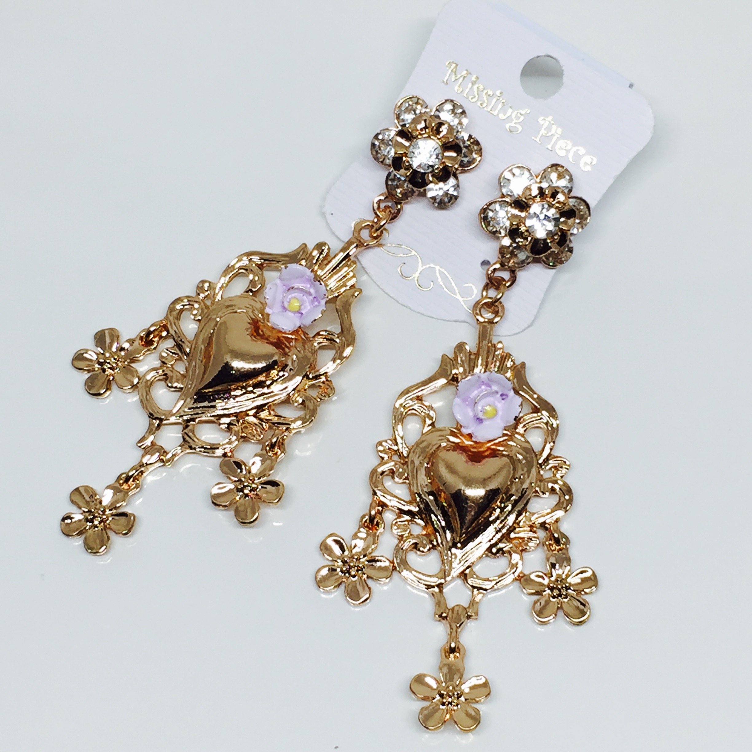 (พร้อมส่ง) ต่างหูคละแบบ คู่ละ 50 บาท